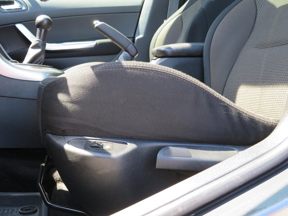 Peugeot 308 1.6i 
