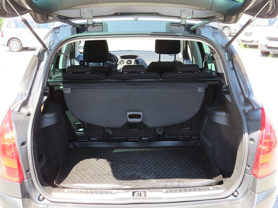 Peugeot 308 1.6i 
