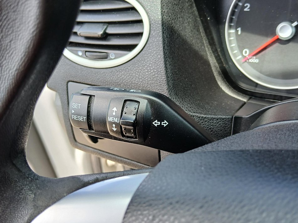 Ford Focus 1.6i 