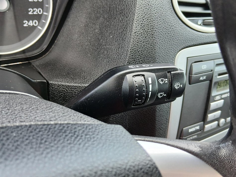 Ford Focus 1.6i 