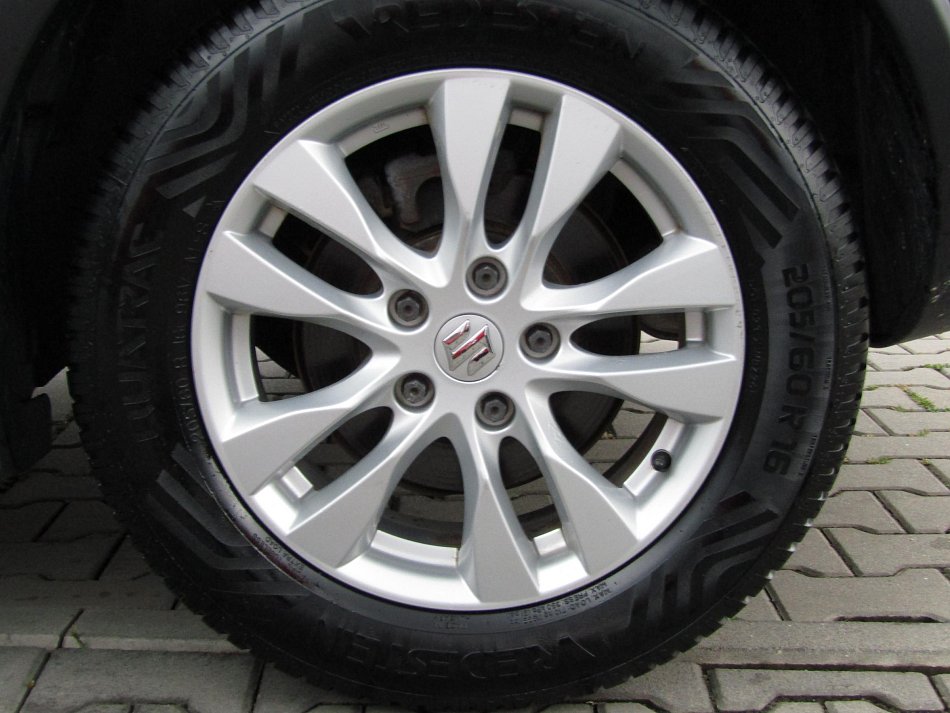 Suzuki SX4 1.6 i Style
