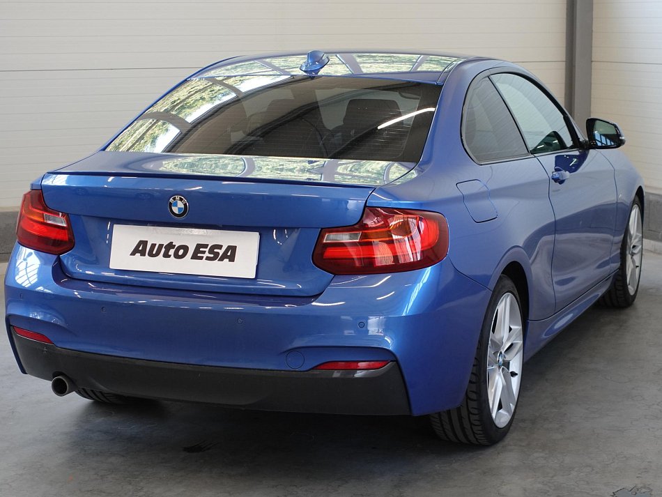 BMW Řada 2 2.0d  220d