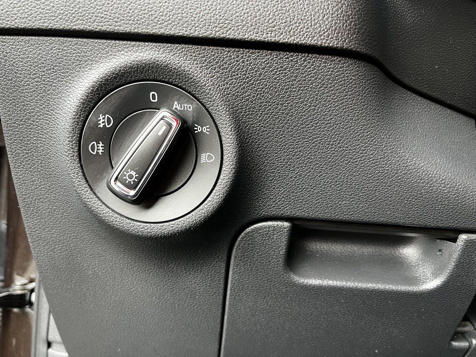 Škoda Karoq 1.5 TSI 