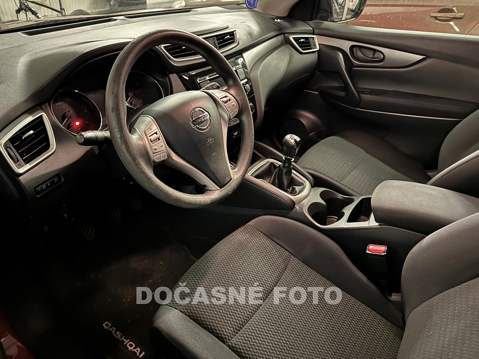 Nissan Qashqai 1.2 