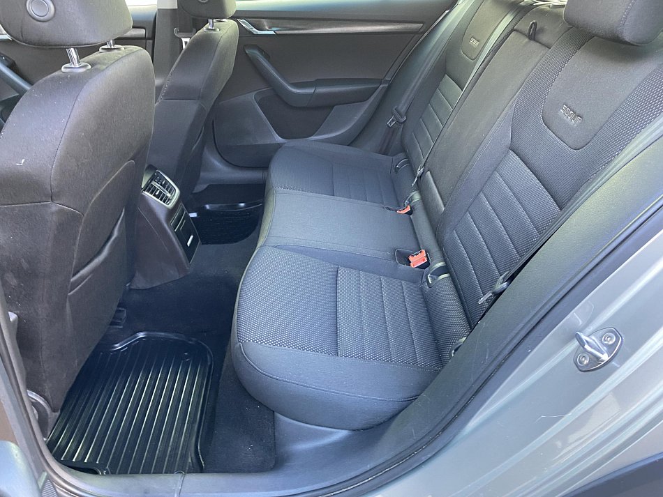 Škoda Octavia III 2.0 TDi Scout