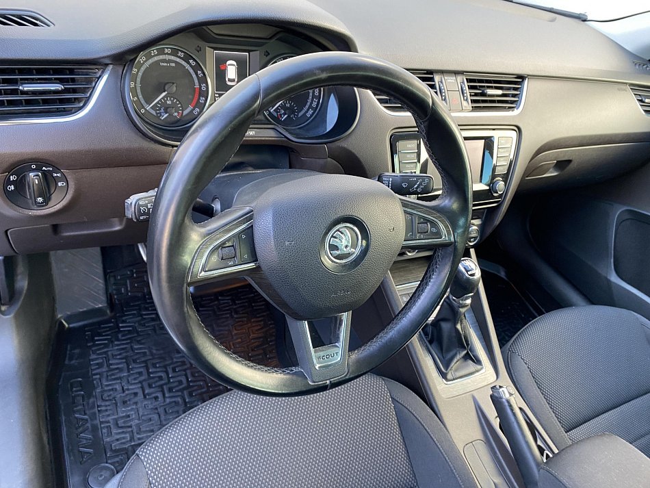Škoda Octavia III 2.0 TDi Scout