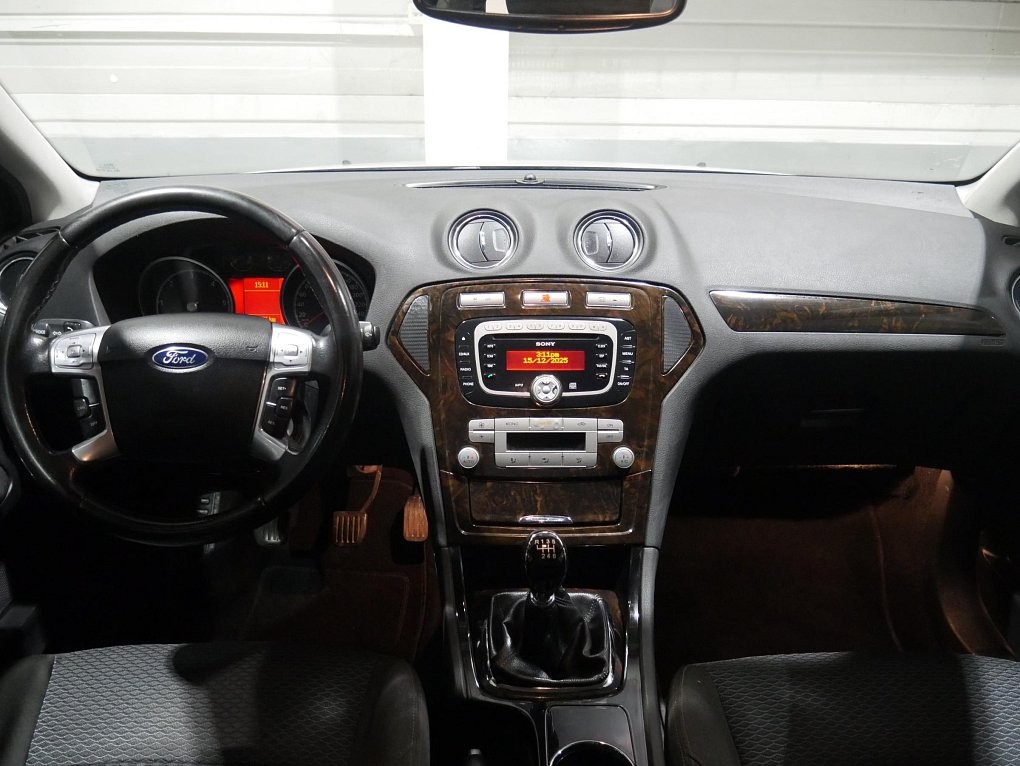 Ford Mondeo 2.0 TDCi 