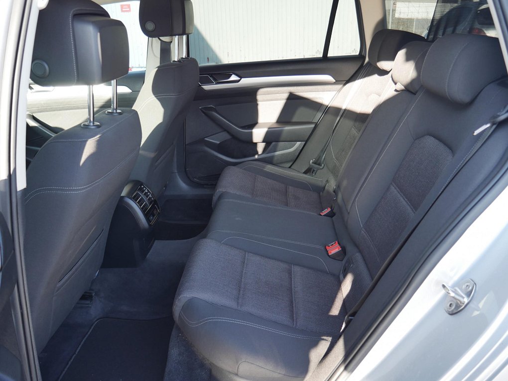 Volkswagen Passat 2.0TDi 