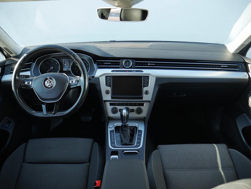 Volkswagen Passat 2.0TDi 