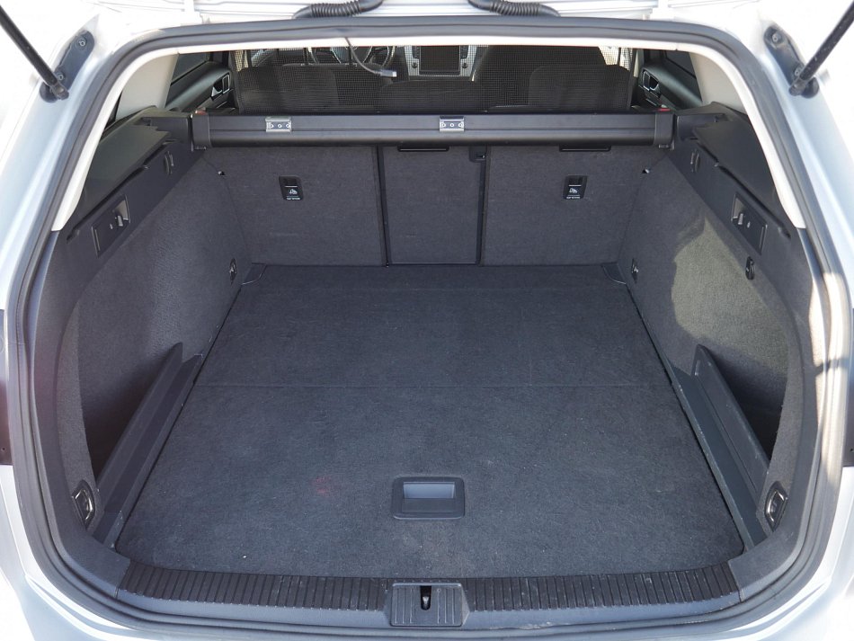 Volkswagen Passat 2.0TDi 