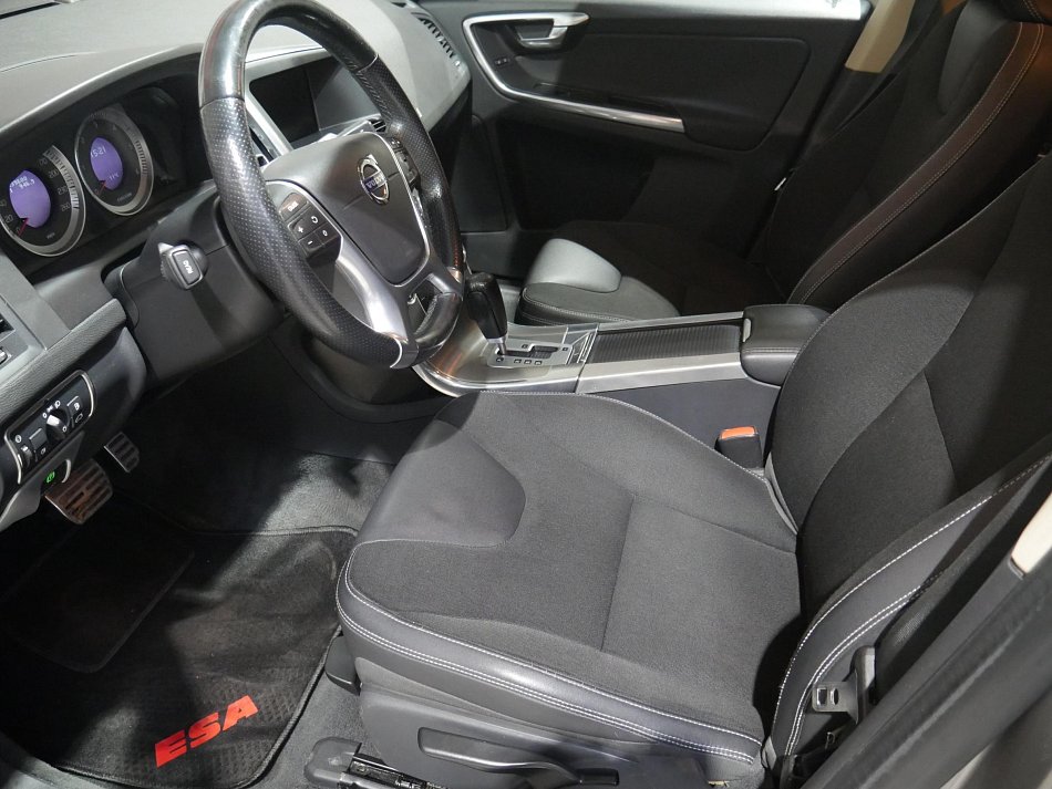 Volvo XC60 2.4D  4x4