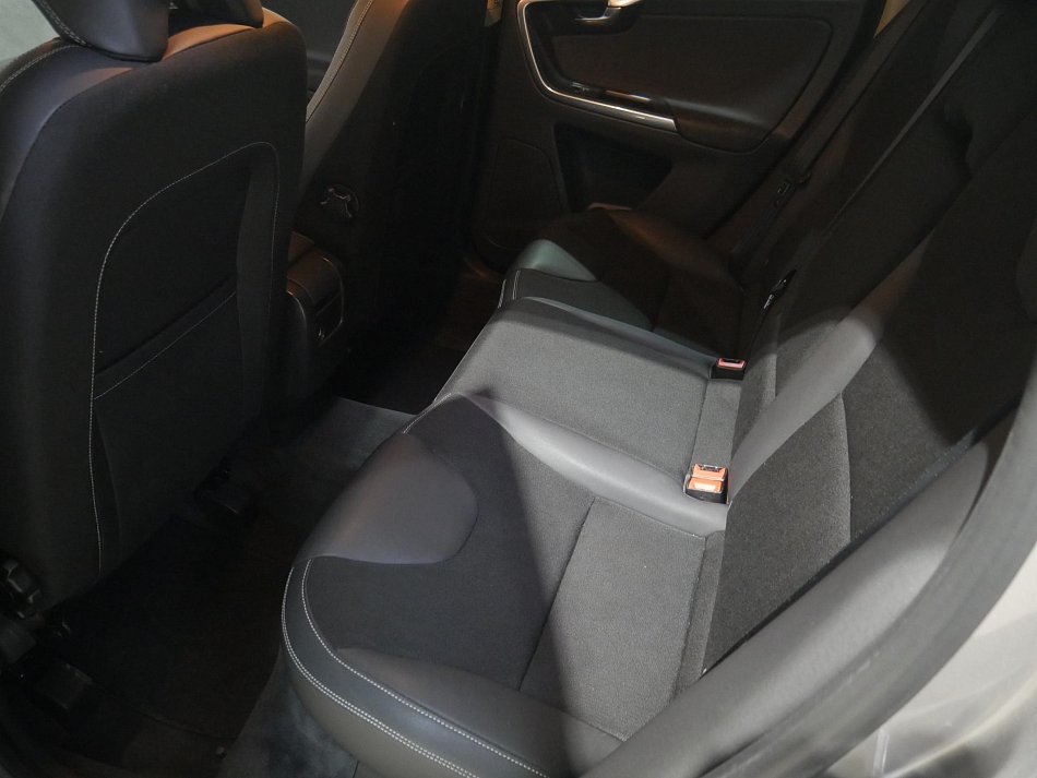 Volvo XC60 2.4D  4x4