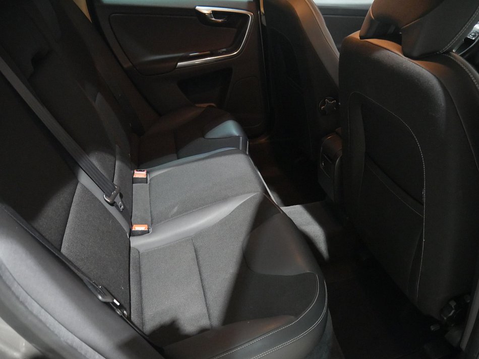 Volvo XC60 2.4D  4x4