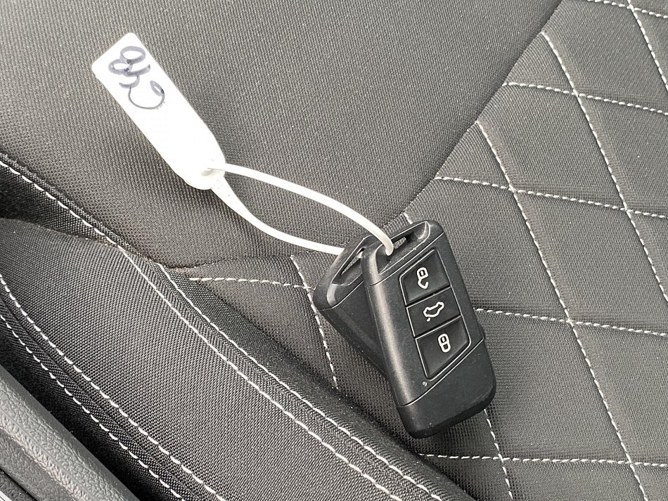 Škoda Karoq 1.5TSi SportLine