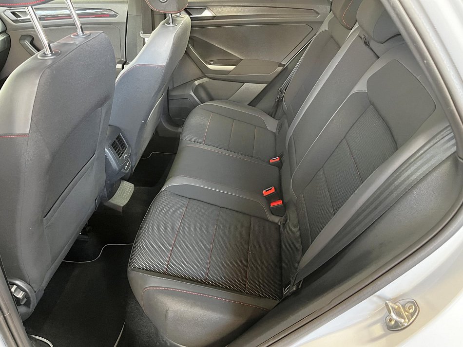 Volkswagen T-Roc 1.5TSi 