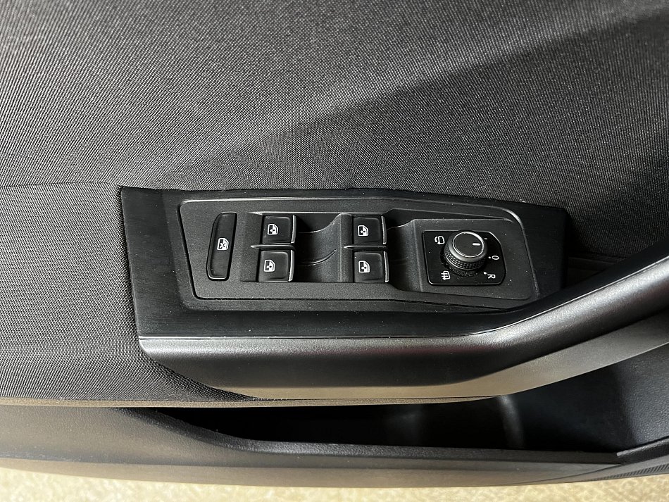 Volkswagen T-Roc 1.5TSi 