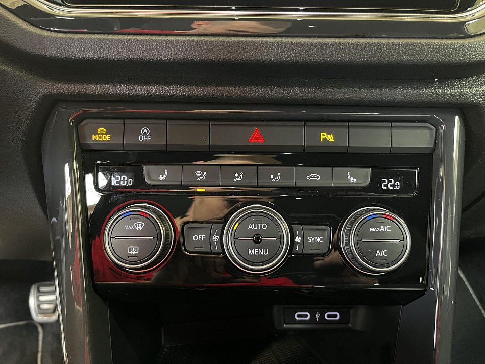 Volkswagen T-Roc 1.5TSi 