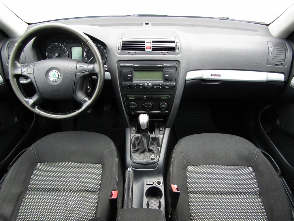 Škoda Octavia II 2.0 TDi 