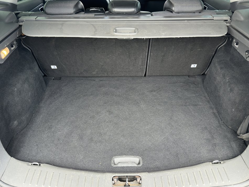 Volkswagen Touran 1.4 TSi 