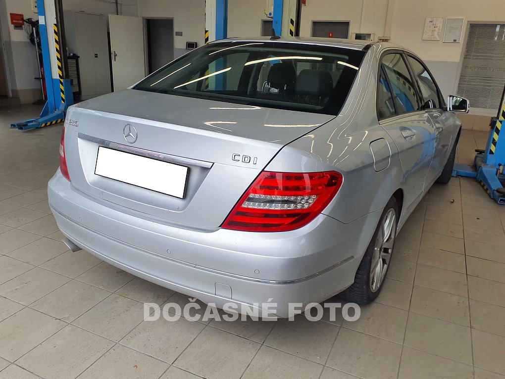 Mercedes-Benz Třída C 2.2d Avantgarde