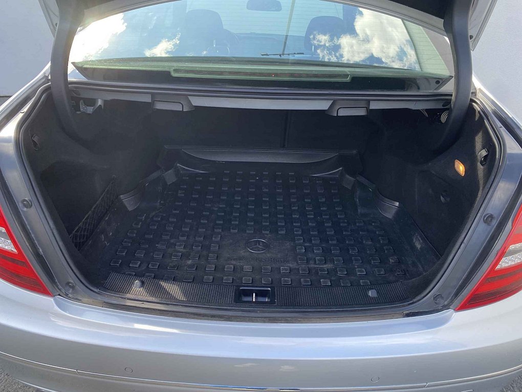Mercedes-Benz Třída C 2.2d Avantgarde 4Mat