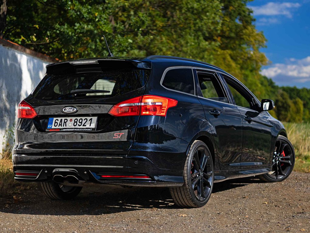 Ford Focus 2.0EB ST