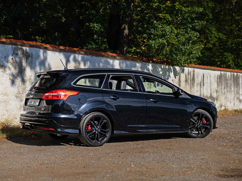 Ford Focus 2.0EB ST