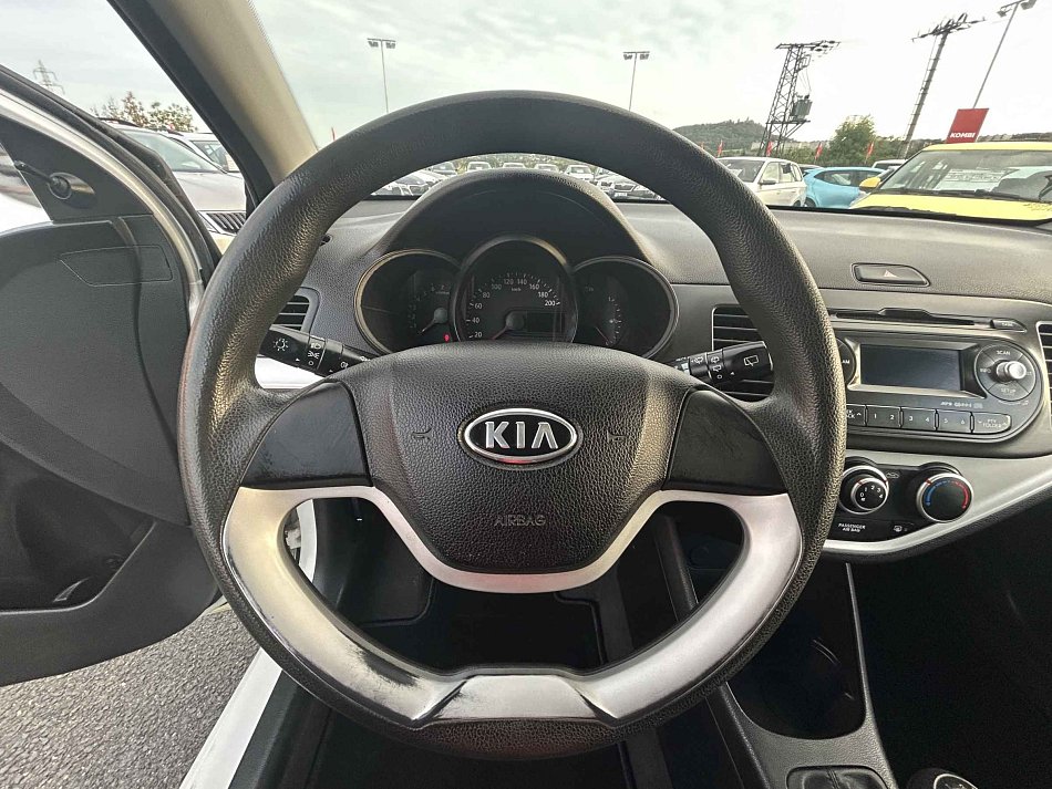 Kia Picanto 1.0i 