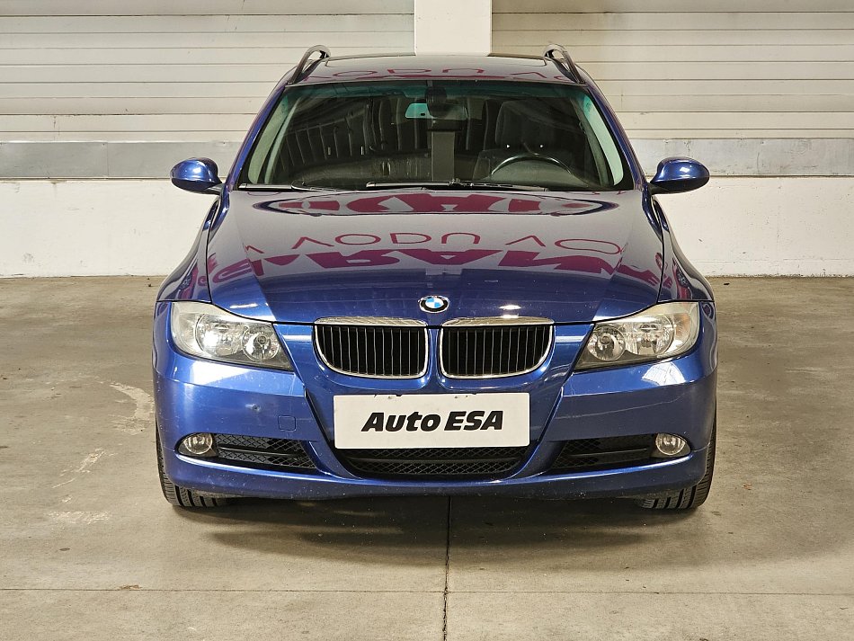 BMW Řada 3 2.0i  320i