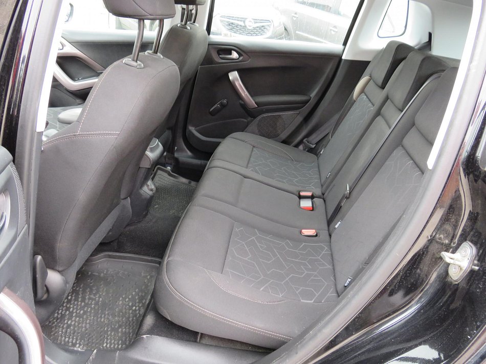 Peugeot 2008 1.6 BLUEHDI 