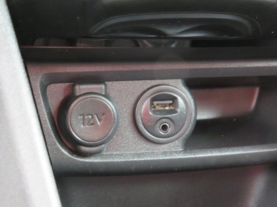 Peugeot 2008 1.6 BLUEHDI 