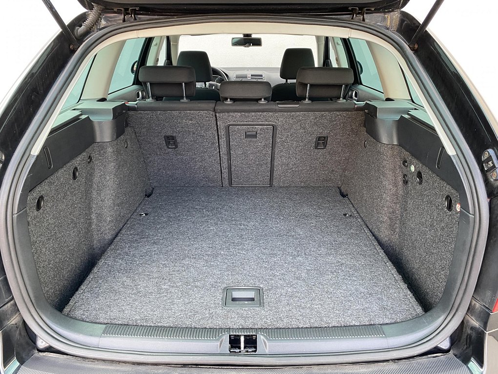 Škoda Octavia II 1.6 TDi Family