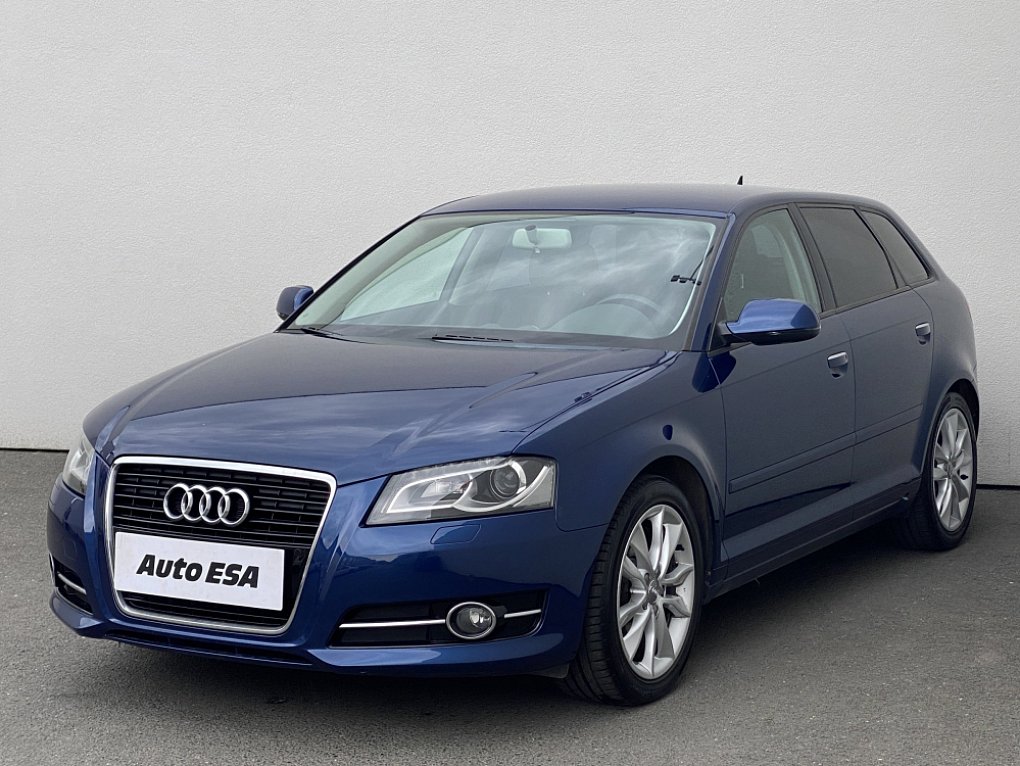 Audi A3 1.6i Attraction