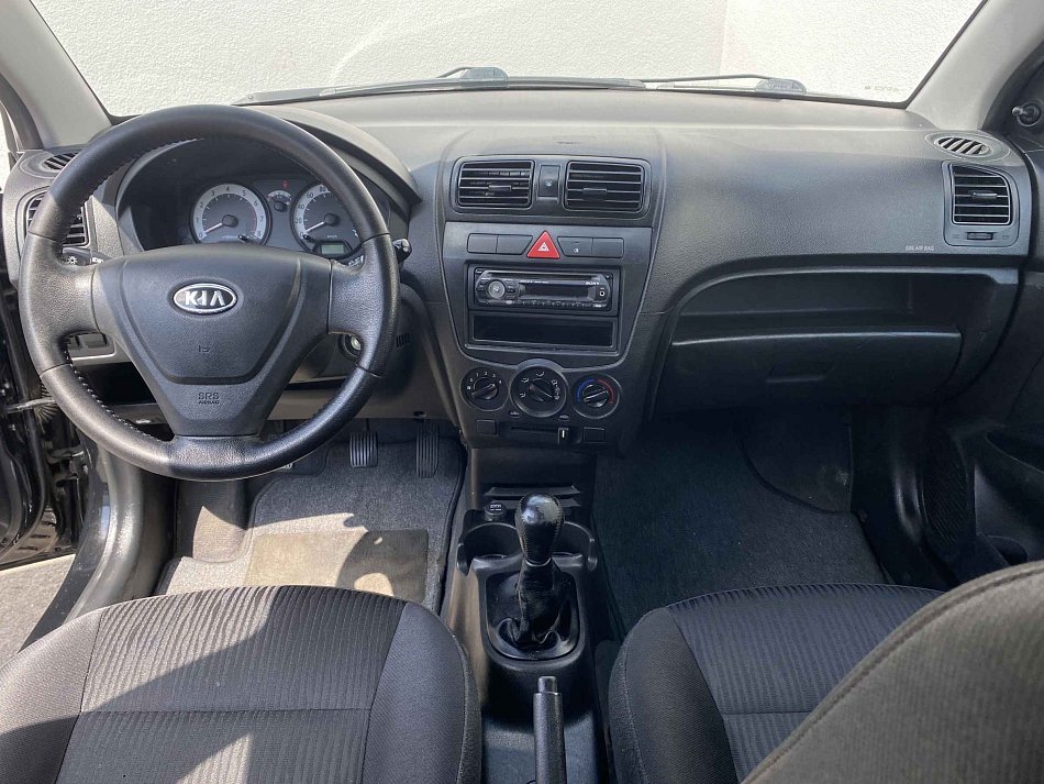 Kia Picanto 1.1i 