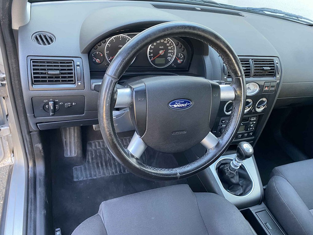 Ford Mondeo 1.8 i 