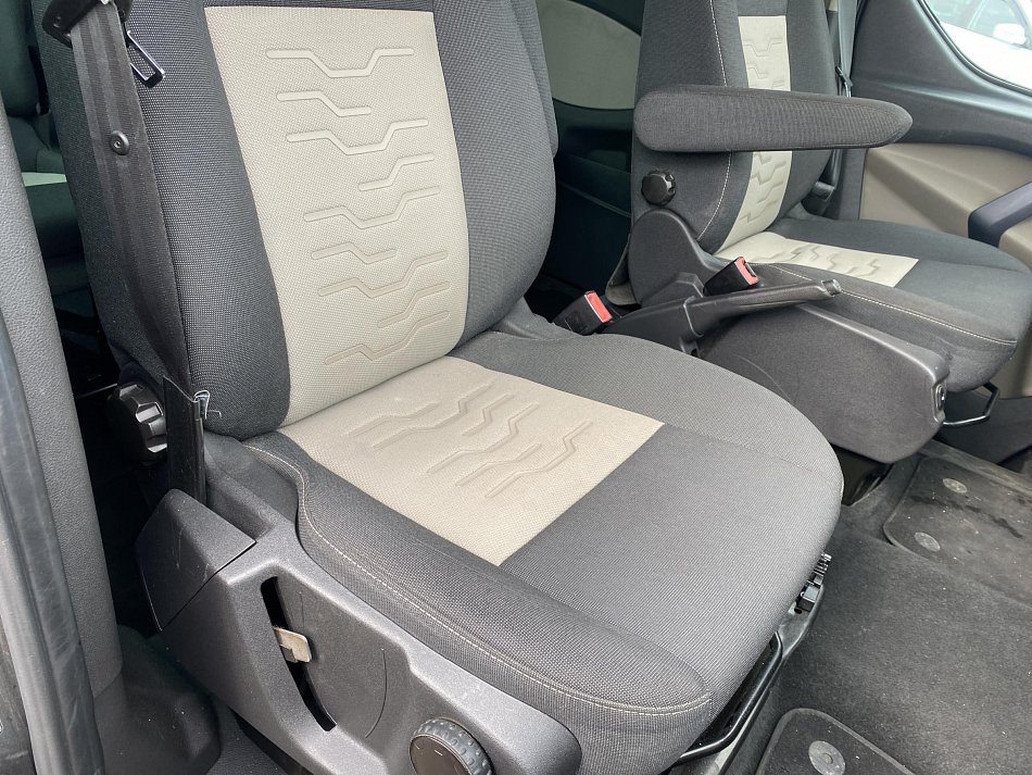 Ford Tourneo Custom 2.0TDCi Limited