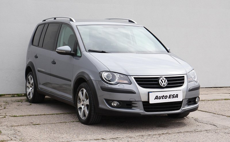 Volkswagen Touran 2.0 TDi  7míst