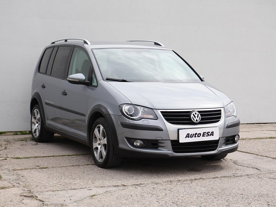 Volkswagen Touran 2.0 TDi  7míst