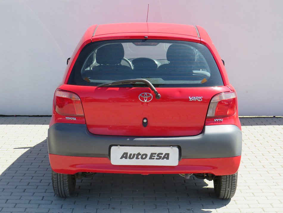 Toyota Yaris 1.0i 