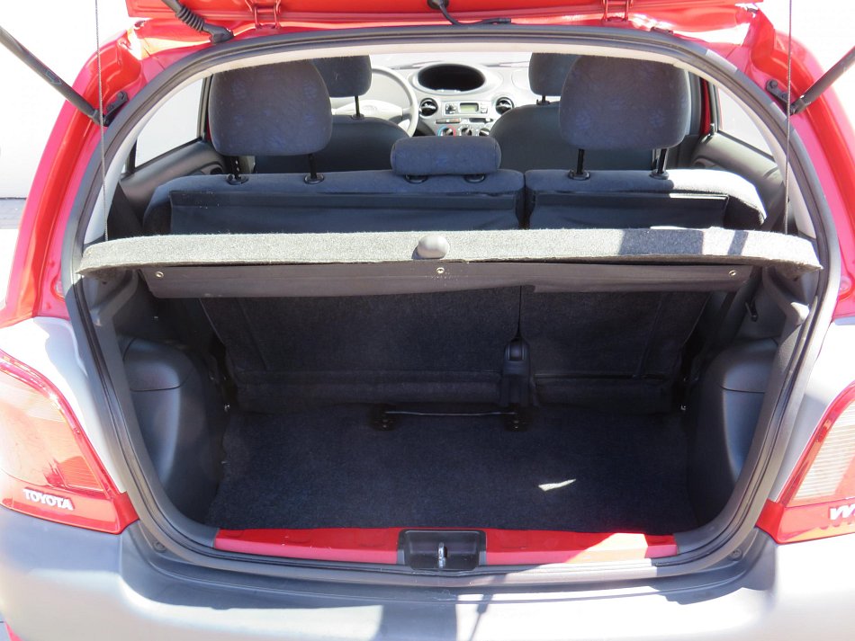 Toyota Yaris 1.0i 