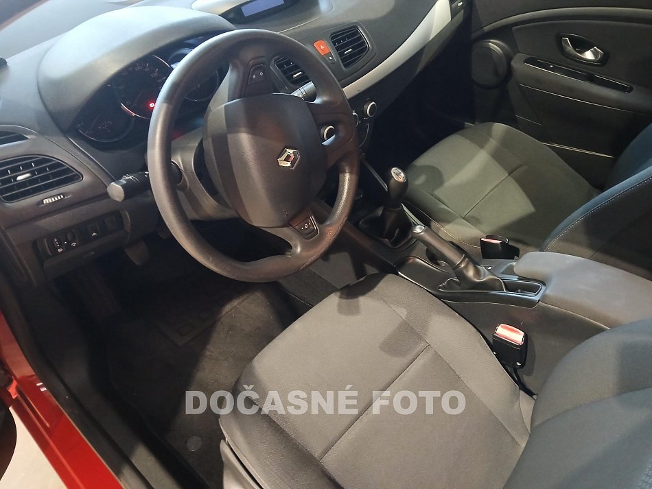 Renault Fluence 1.6. i 