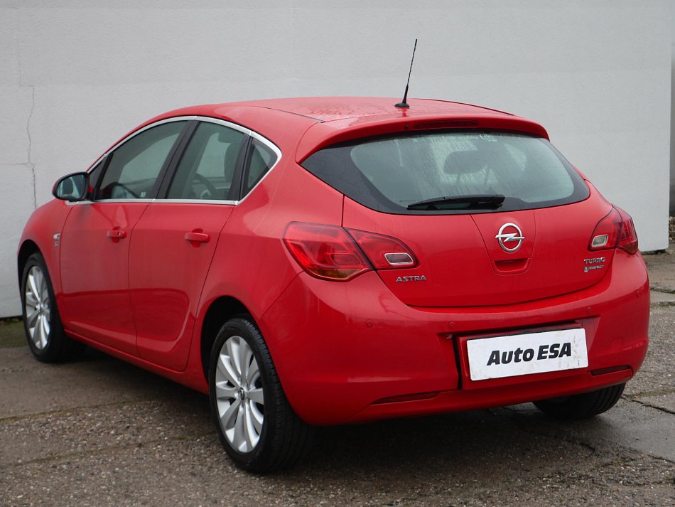 Opel Astra 1.4 T 