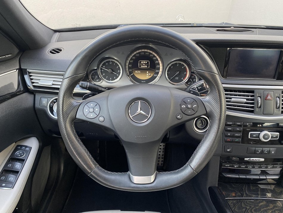 Mercedes-Benz Třída E 350 CDI  E 350 CDI 4 matic