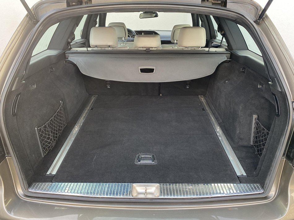 Mercedes-Benz Třída E 350 CDI  E 350 CDI 4 matic