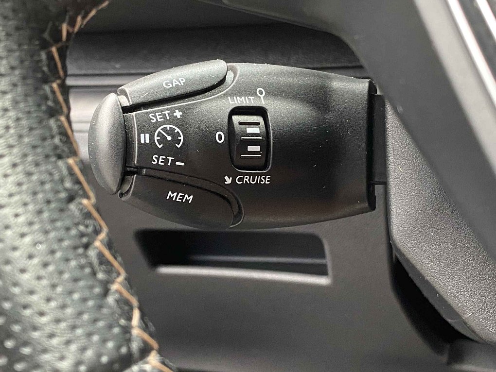 Peugeot 3008 1.2 PT GT Line