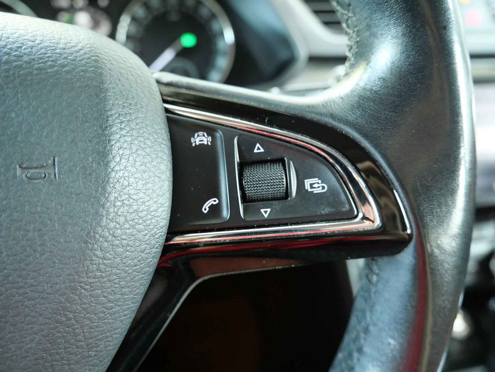 Škoda Superb III 1.6 TDi 