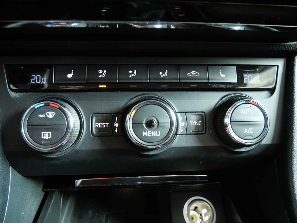 Škoda Superb III 1.6 TDi 