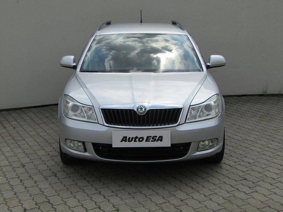 Škoda Octavia II 1.6 TDi Elegance