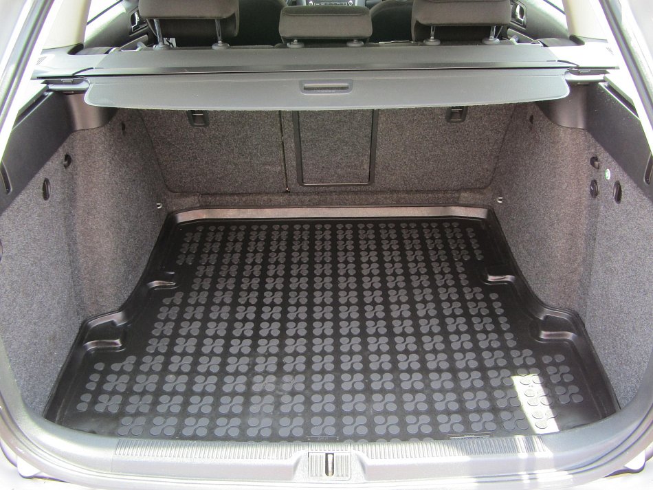 Škoda Octavia II 1.6 TDi Elegance
