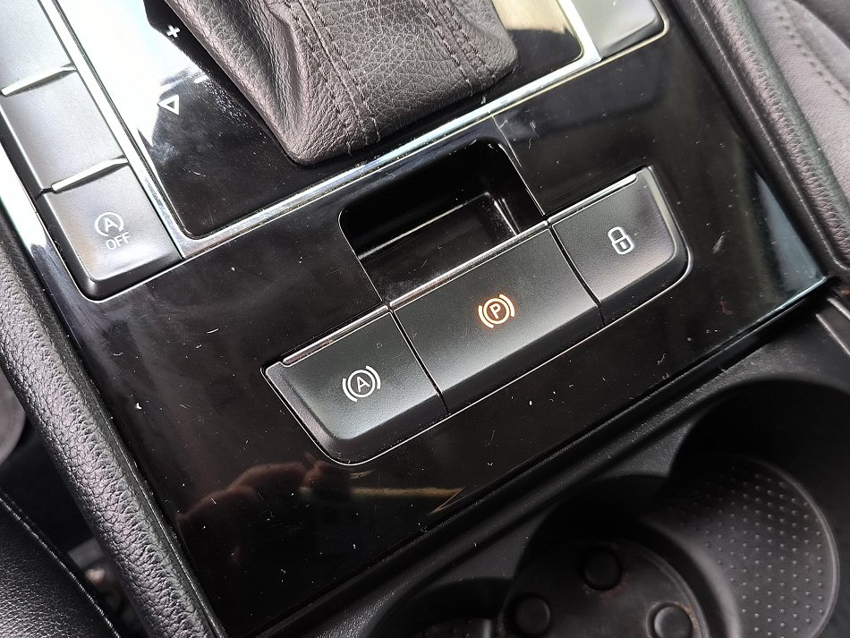 Škoda Superb III 1.6 TDi 